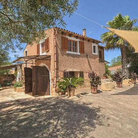 Holiday home Montserrat
