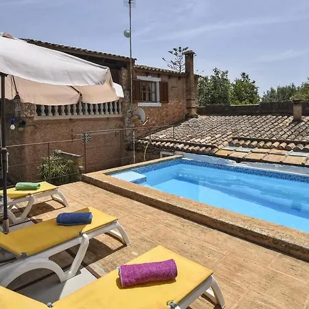Holiday home Montserrat